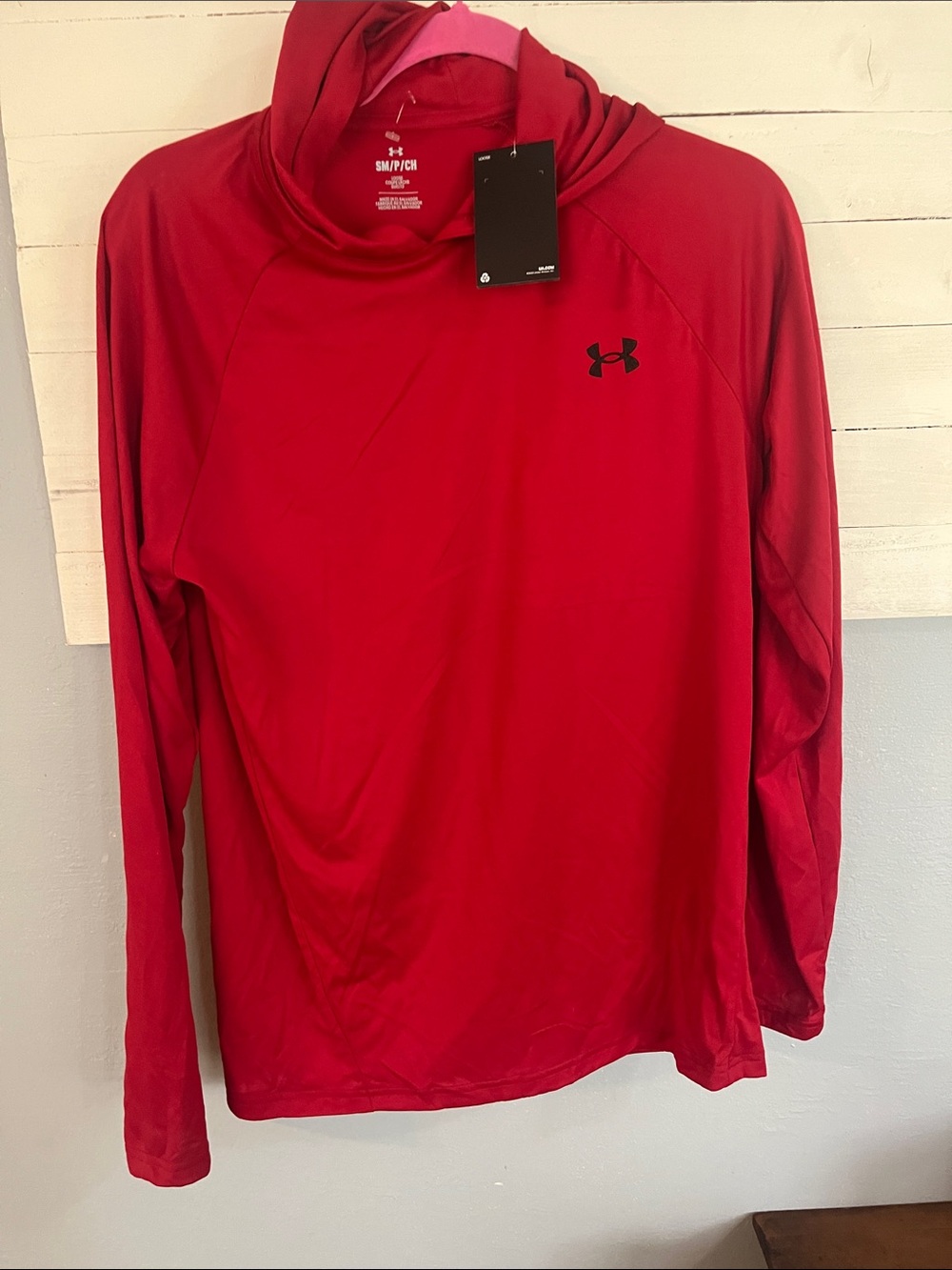 Under Armour Red Hoodie Long Sleeve Performance Shirt